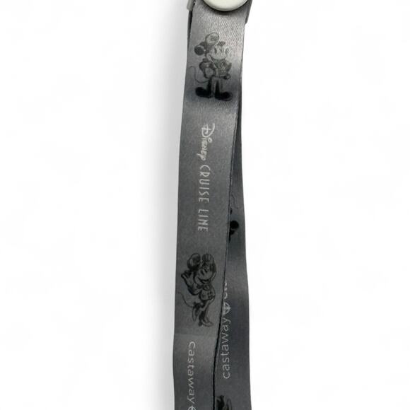 Disney Cruise Line 25th Anniversary Castaway Club Platinum Member Mickey Lanyard - Picture 7 of 7